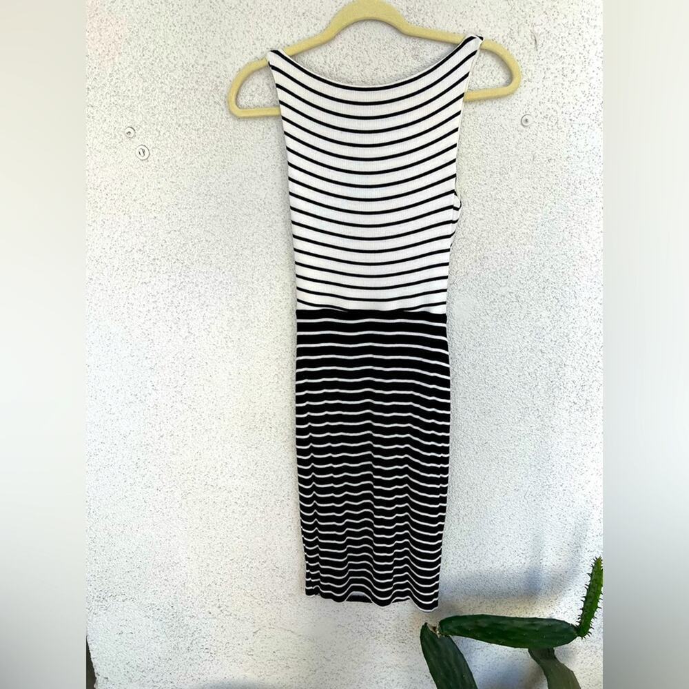 NWOT Bailey 44 balck white rabbit hole Striped Cut Out Midi Dress medium - Picture 8 of 9